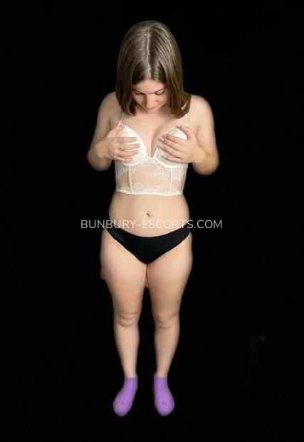 Bunbury escorts Ariana — 2