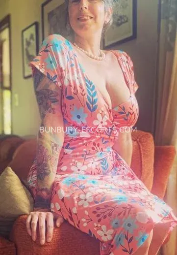 Bunbury escorts Makenzie — 1