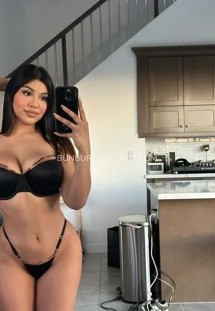 Bunbury escorts Josephine — 1