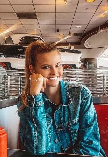 Bunbury escorts Amalia — 7