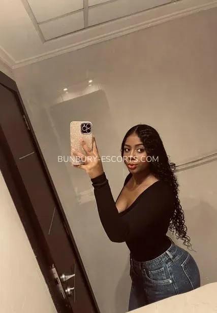 Bunbury escorts Crystal — 9