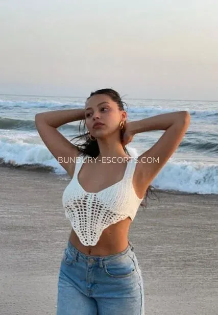 Bunbury escorts Mona — 3