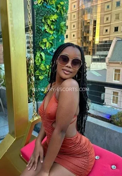 Bunbury escorts Natacha — 1