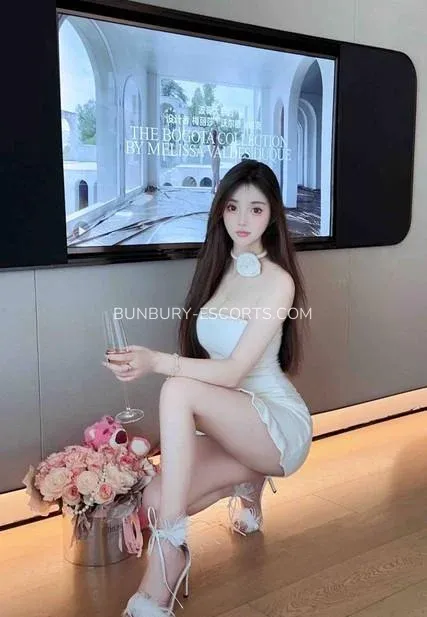 Bunbury escorts Kelsey — 1