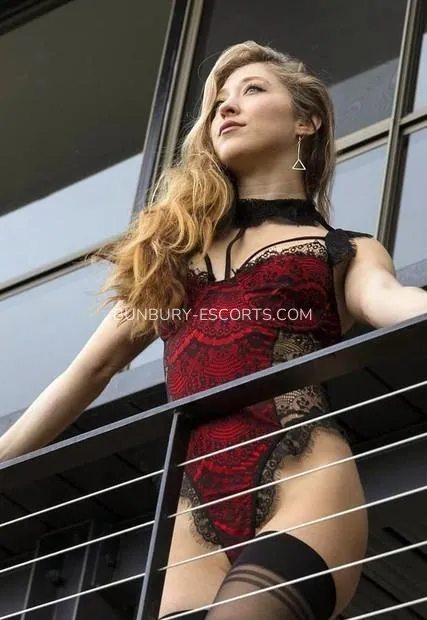 Bunbury escorts Egle — 2