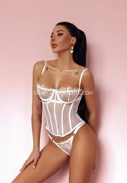 Bunbury escorts Serenity — 1