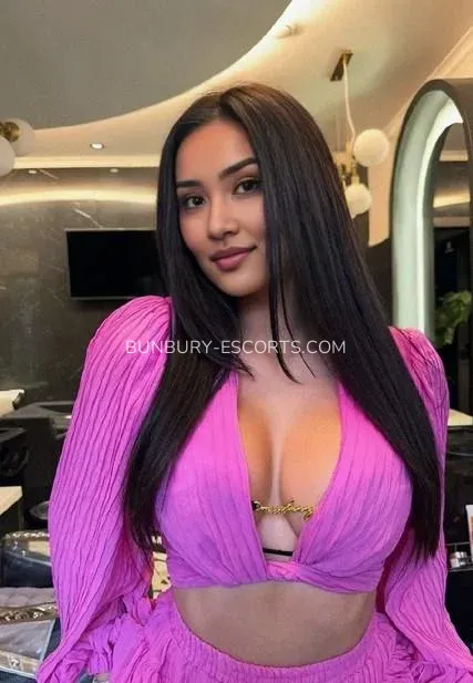 Bunbury escorts Ariana — 1