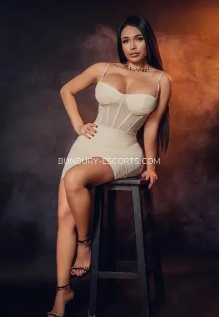 Bunbury escorts Makayla — 1