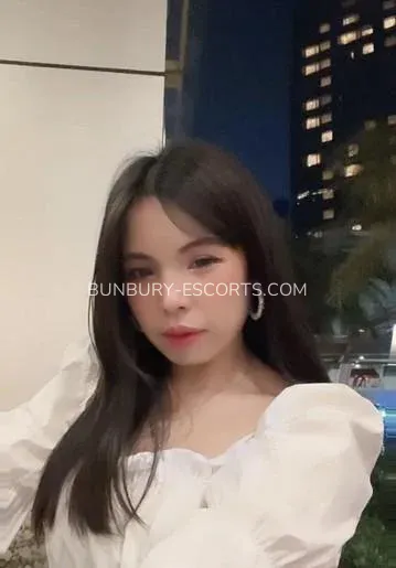 Bunbury escorts Berit — 4