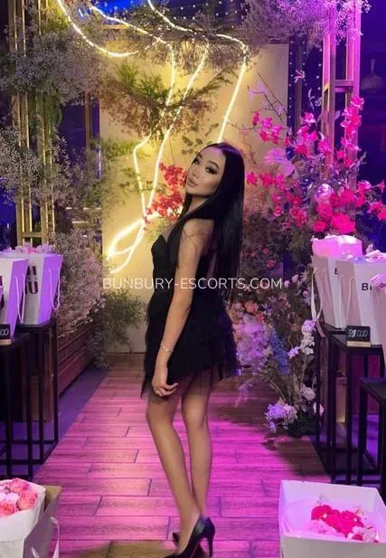 Bunbury escorts Alexandria — 1