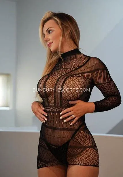 Bunbury escorts Reese — 5