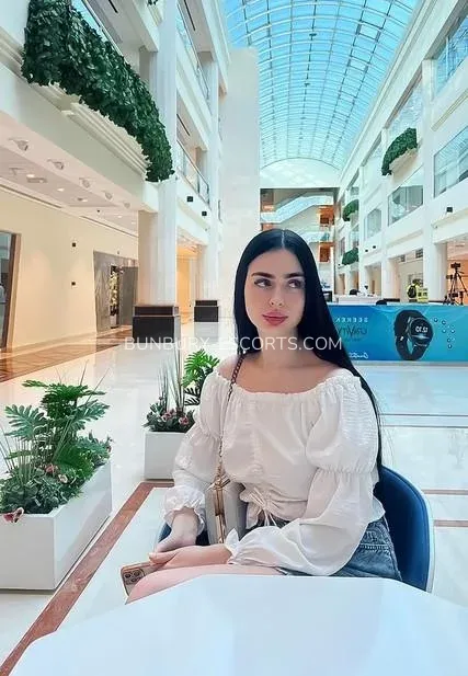 Bunbury escorts Carly — 1