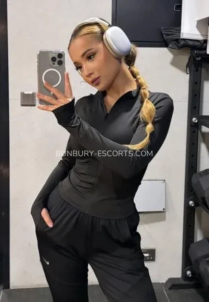 Bunbury escorts Paige — 3