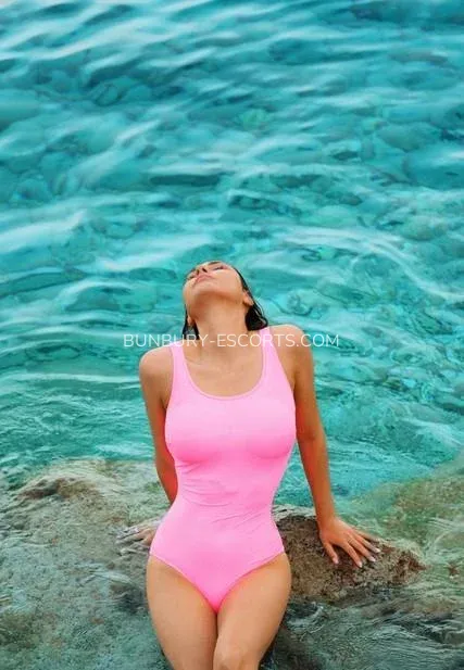 Bunbury escorts Johanna — 1