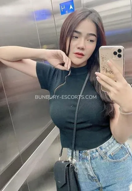 Bunbury escorts Mona — 9