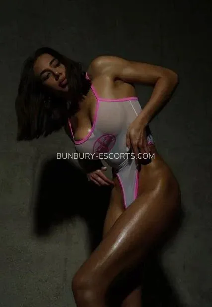 Bunbury escorts Christina — 5