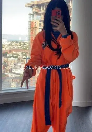 Bunbury escorts Isaura — 1