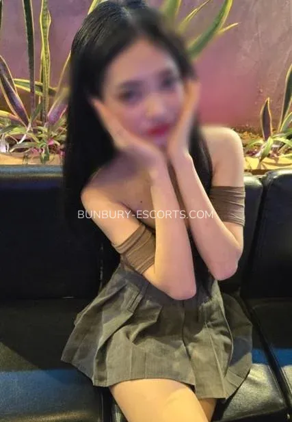 Bunbury escorts Emelie — 3