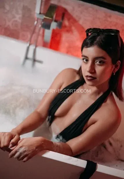 Bunbury escorts Emilia — 6