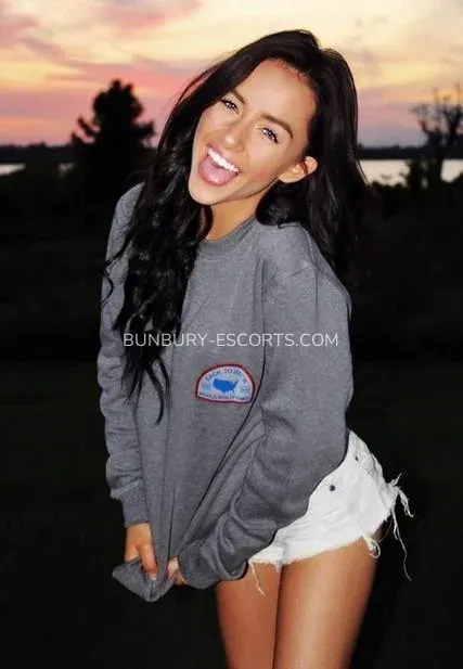 Bunbury escorts Atocha — 3