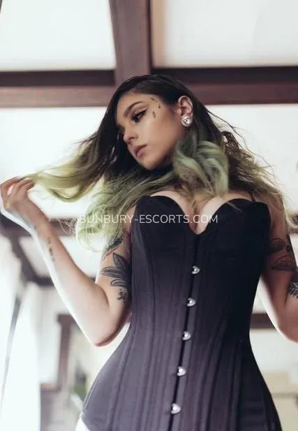 Bunbury escorts Clio — 4